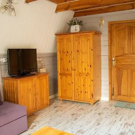 Ξενοδοχείο Storey Holiday House,